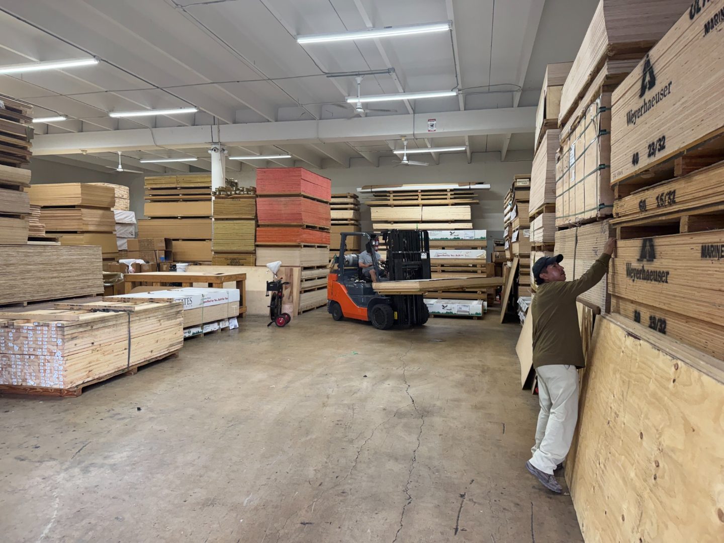 Cabinet grade birch plywood in stock at International Plywood Miami
